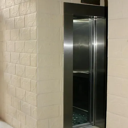 Nicosia Central Suites 아파트