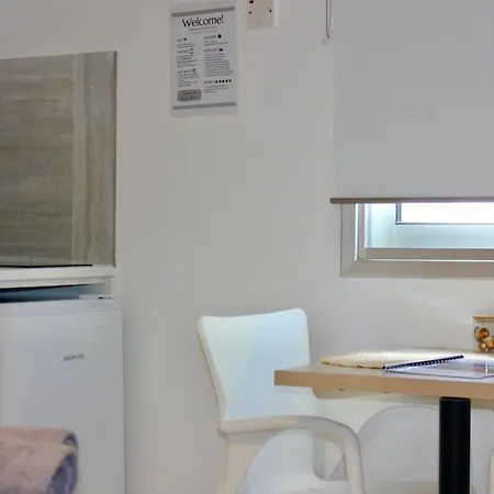 아파트 Nicosia Central Suites 니코시아