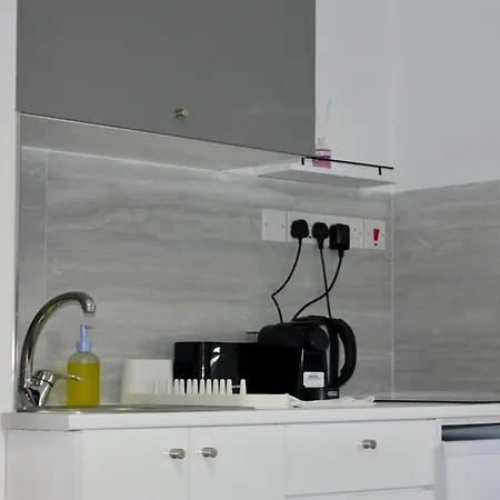 Nicosia Central Suites 아파트 *