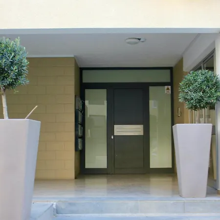 Nicosia Central Suites アパート ニコシア