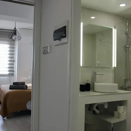Nicosia Central Suites アパート *