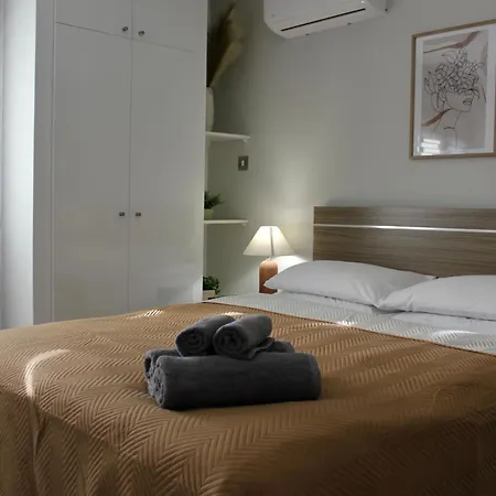 Nicosia Central Suites Apartman